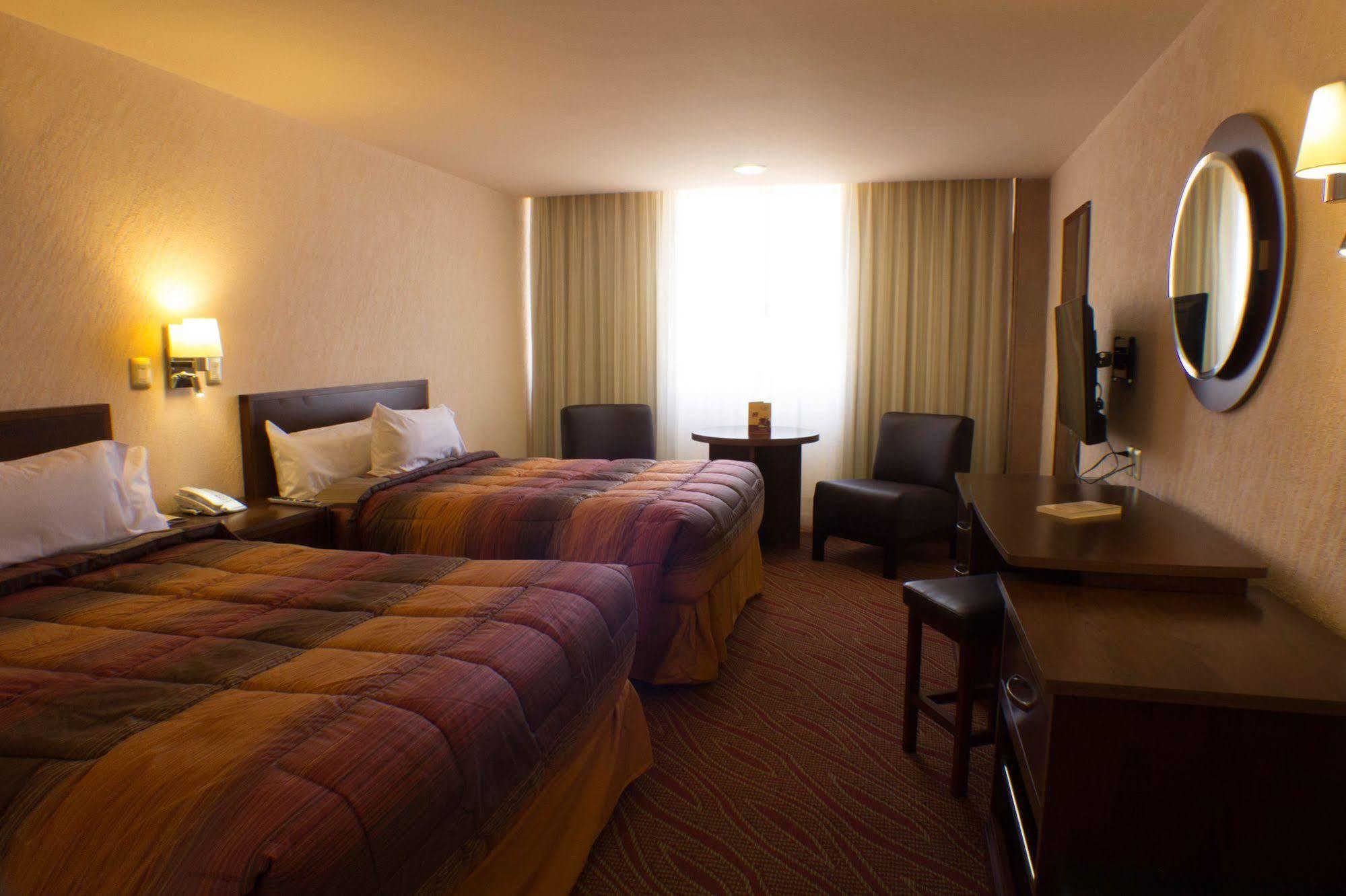 Hotel Real Plaza Aguascalientes Eksteriør billede